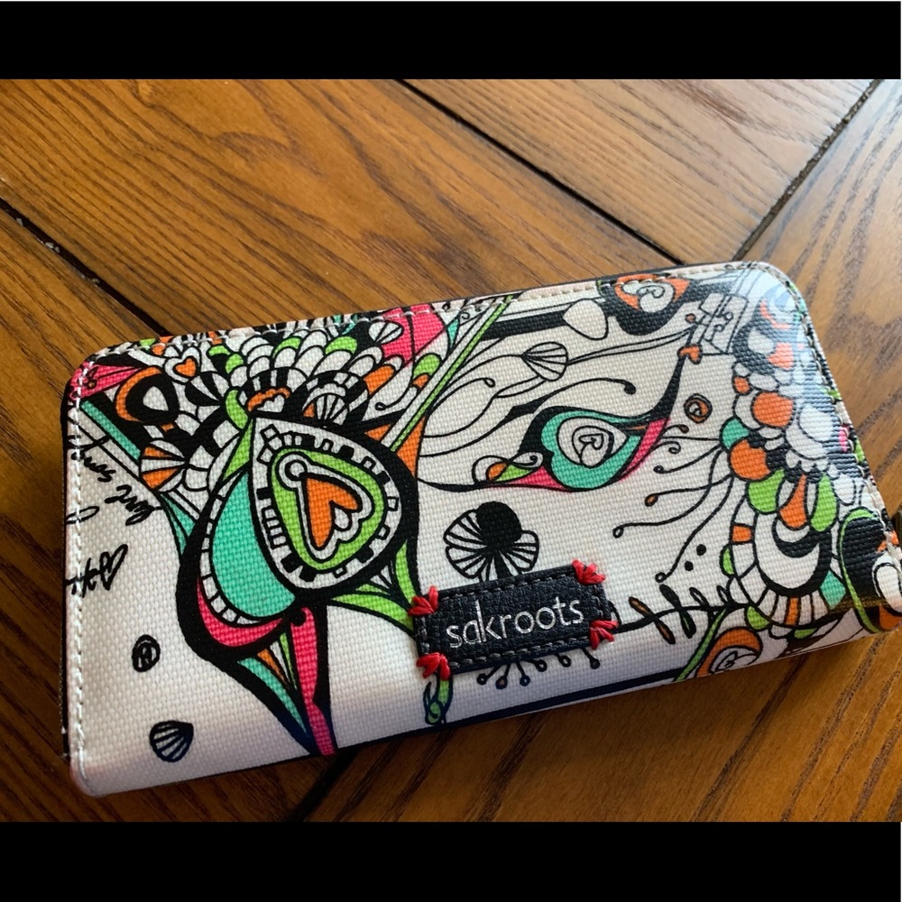 SAKROOTS Clutch/Wallet Zip-around Wristlet Wallet